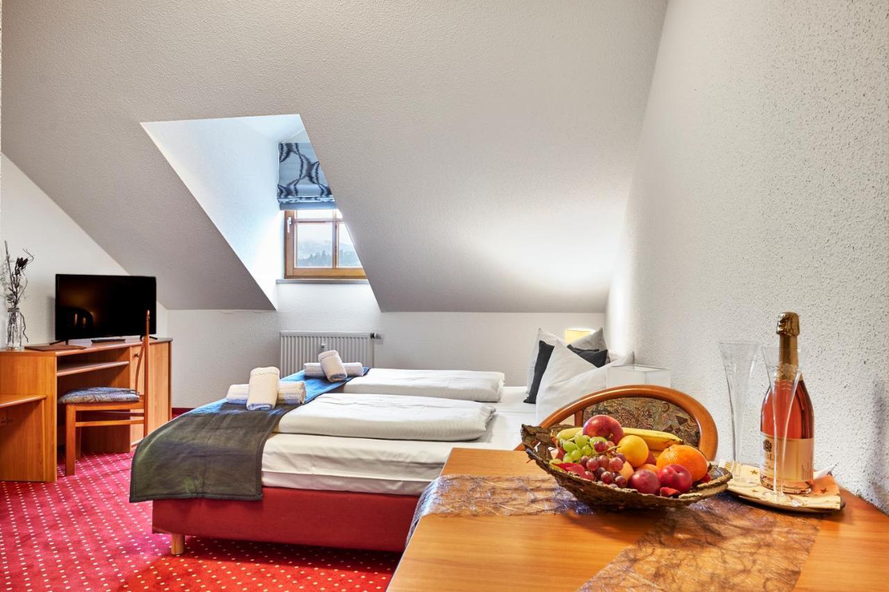 Landhotel Donaublick Obernzell Eksteriør billede